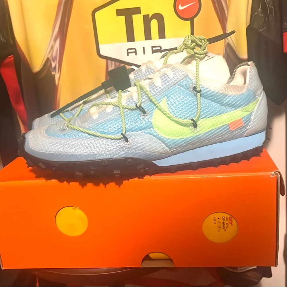 Nike vivid sky waffle racer DS